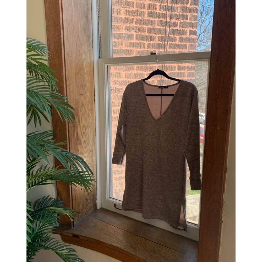 Quarter Sleeve sweater/sweater dress